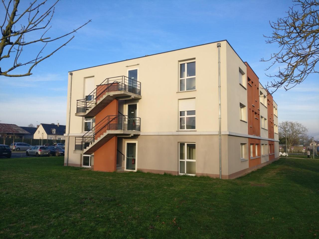 Residence Valoria Villebarou Luaran gambar